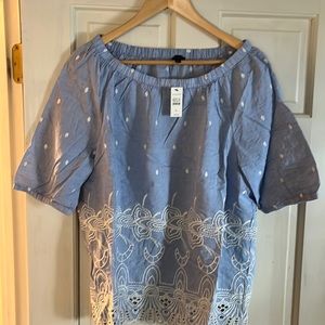 Talbots blue cotton top with white detail